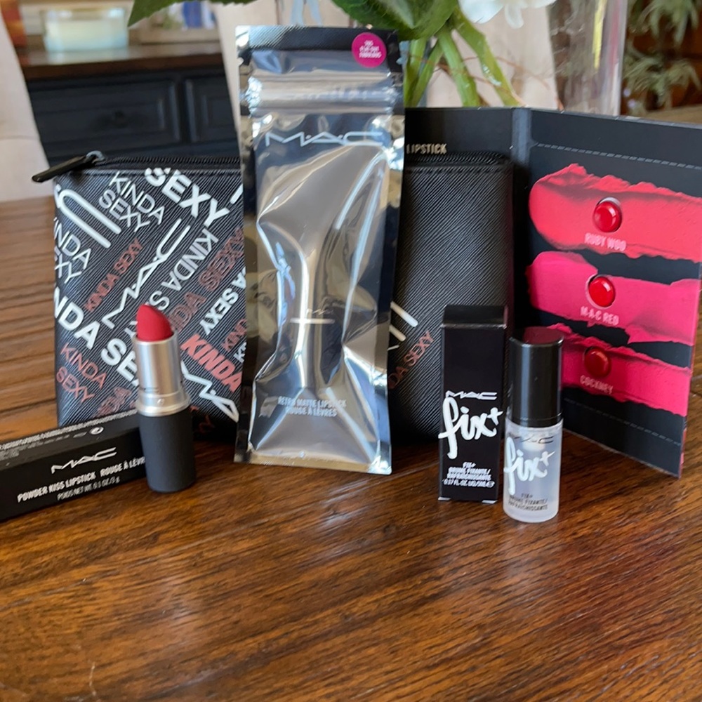 MAC 5 Pc Lipstick Set